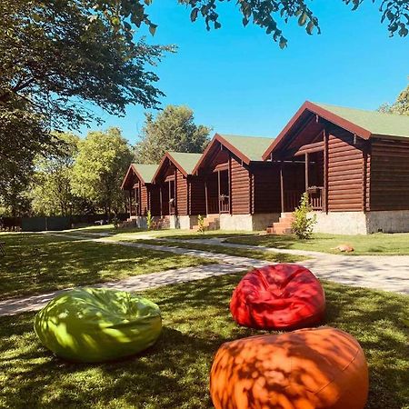 Wooden Village Resort Ponari Екстер'єр фото