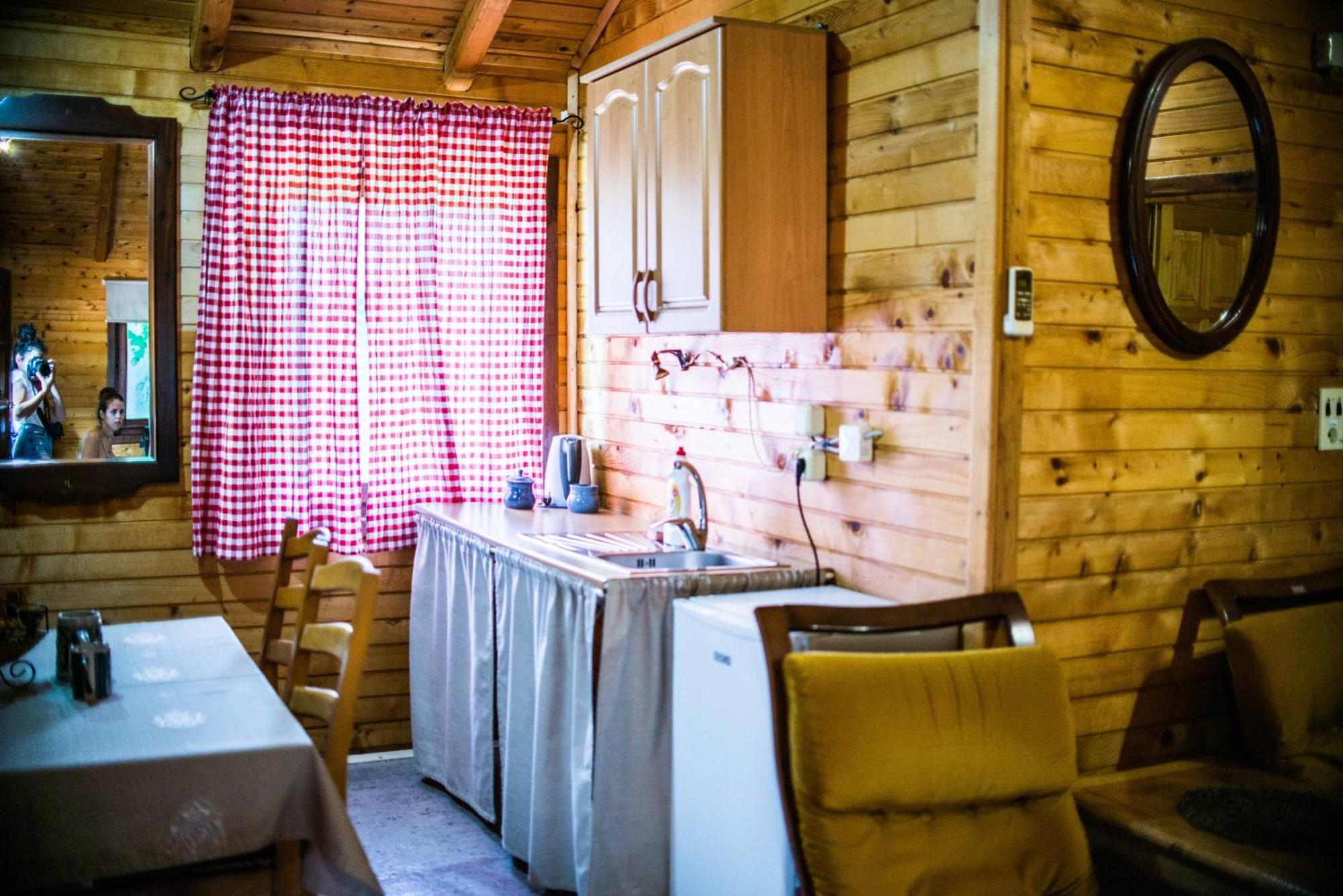 Wooden Village Resort Ponari Екстер'єр фото