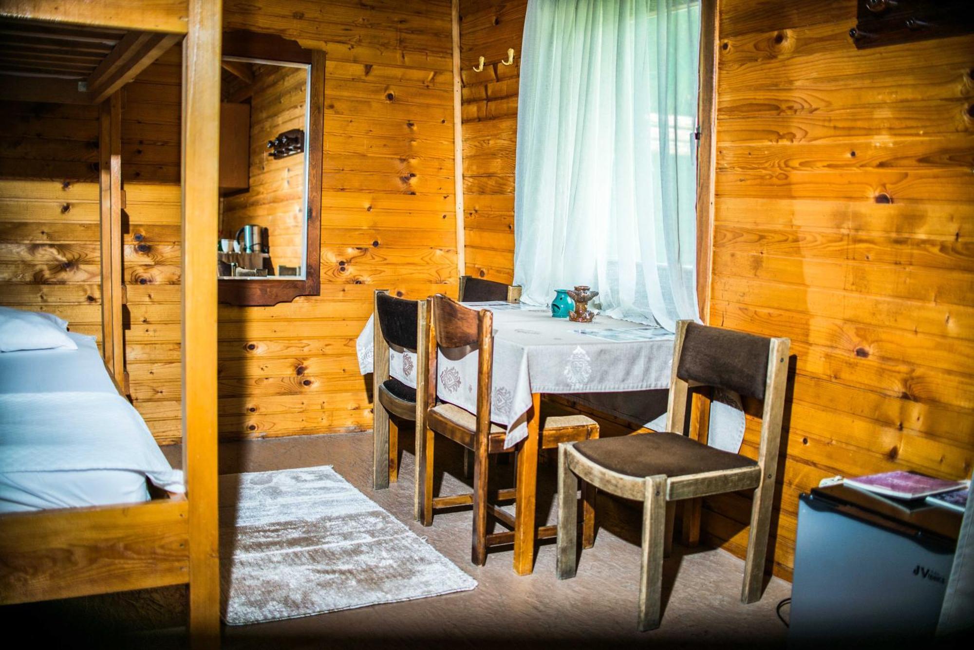 Wooden Village Resort Ponari Екстер'єр фото