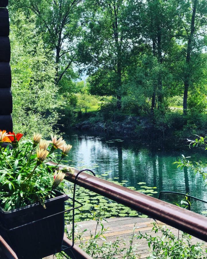 Wooden Village Resort Ponari Екстер'єр фото